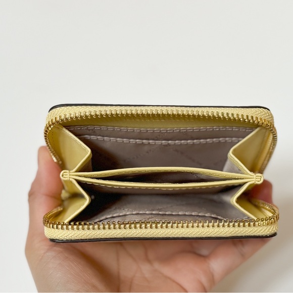 Michael Kors Jet Set Travel Card Case Wallet Exotic Embossed Yellow - Picture 3 of 10